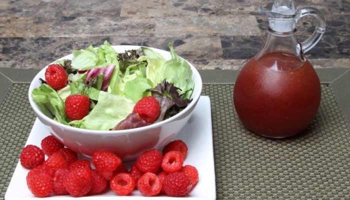 Mixed Green Salad With Raspberry Vinaigrette Dressing Recipe